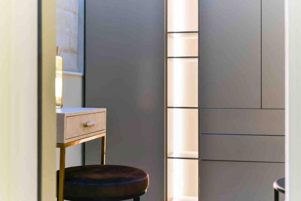 Luxury Modern Apartment 런던 외부 사진